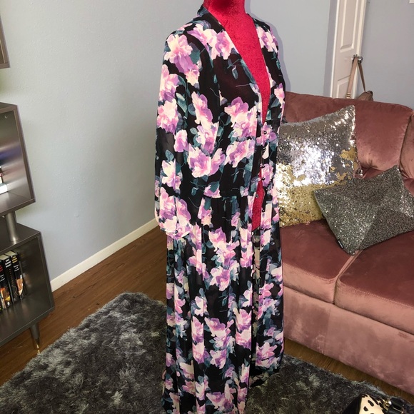 Flower 🌺 Sheer Dress - Picture 7 of 7